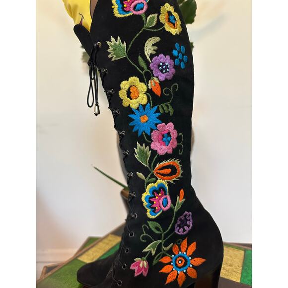 1970s 70s vintage floral embroidered gogo boots Jerry edouard enosis Greece 6 - Picture 8 of 10